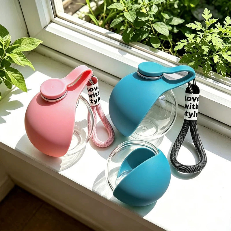 Portable Pet Water Bottle Foldable Outdoor Water Dispenser for Cats and Small Dogs